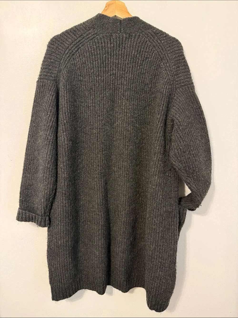 Uniqlo knitted long Cardigan